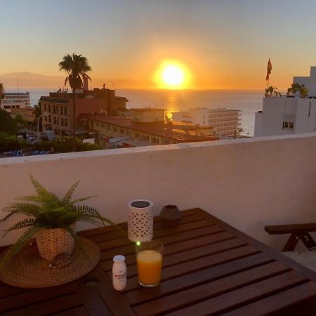 El Cortijuelo. Magnificent Triplex Terraced House With Rooftop Of 18M2, Overlooking The Sea. Parking 托雷莫利诺斯 外观 照片