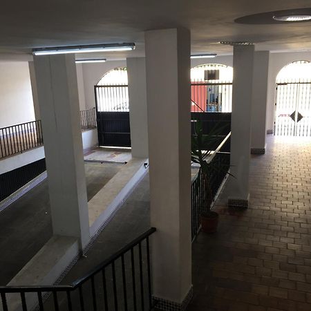 El Cortijuelo. Magnificent Triplex Terraced House With Rooftop Of 18M2, Overlooking The Sea. Parking 托雷莫利诺斯 外观 照片