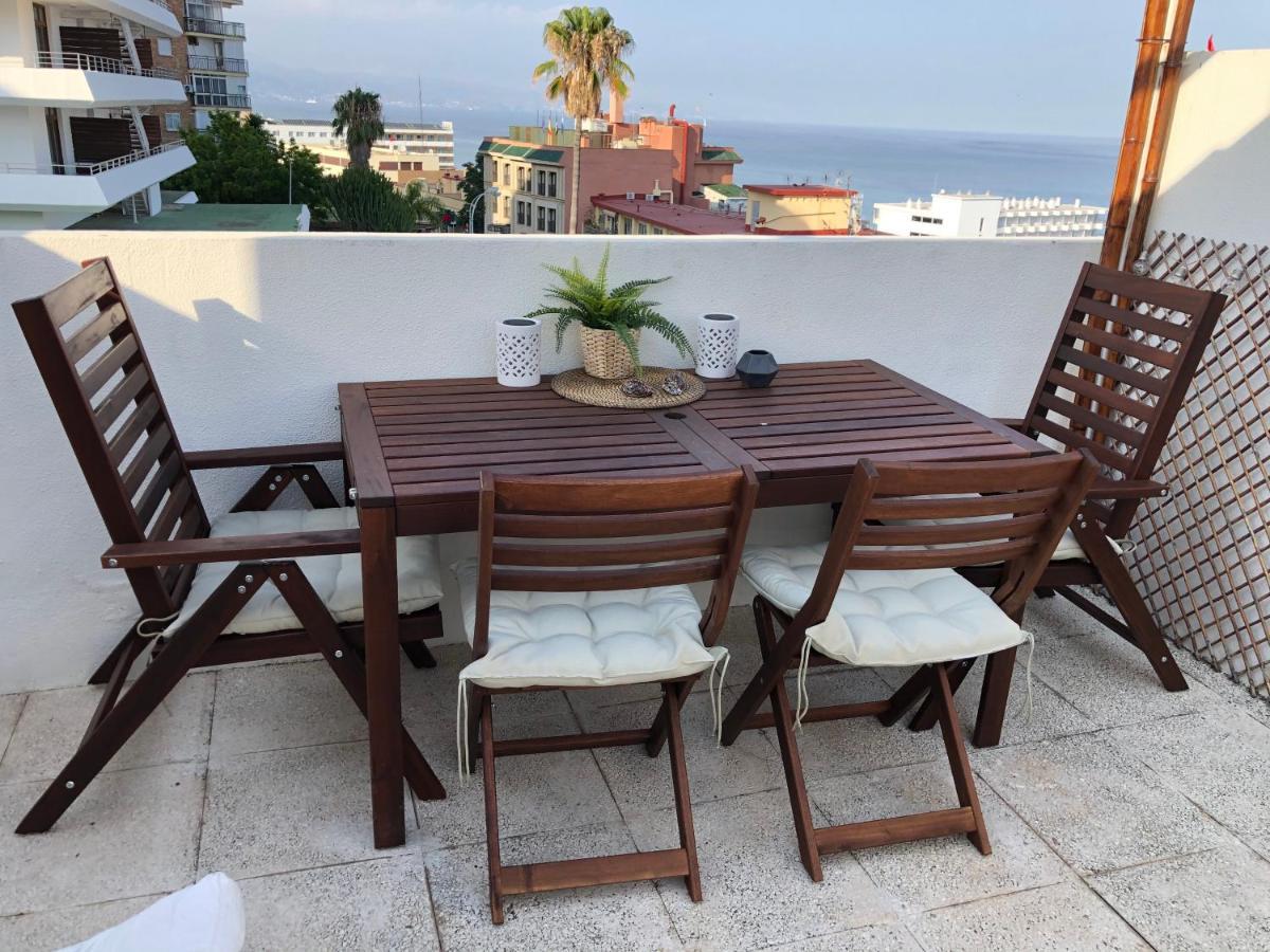 El Cortijuelo. Magnificent Triplex Terraced House With Rooftop Of 18M2, Overlooking The Sea. Parking 托雷莫利诺斯 外观 照片