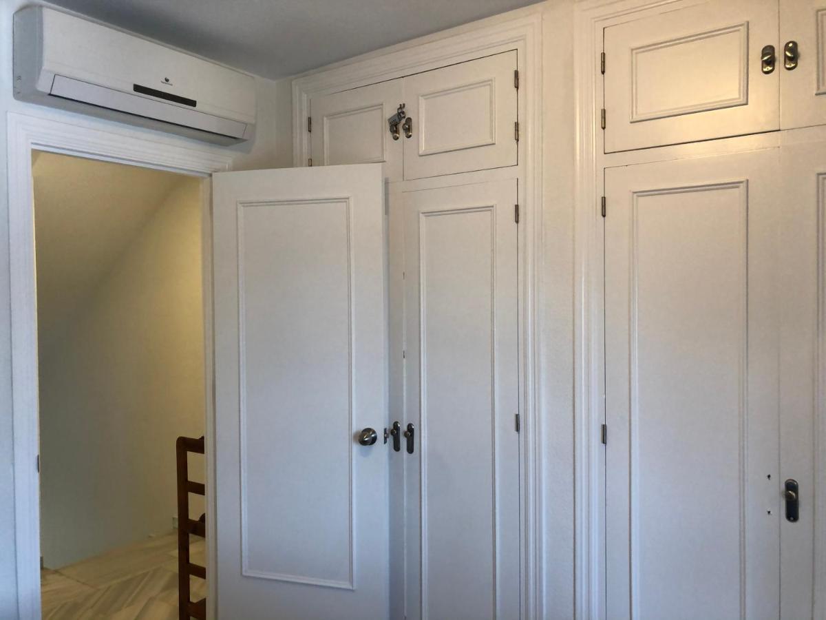 El Cortijuelo. Magnificent Triplex Terraced House With Rooftop Of 18M2, Overlooking The Sea. Parking 托雷莫利诺斯 外观 照片