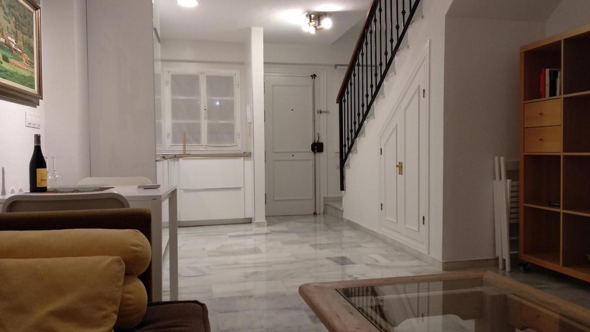 El Cortijuelo. Magnificent Triplex Terraced House With Rooftop Of 18M2, Overlooking The Sea. Parking 托雷莫利诺斯 外观 照片